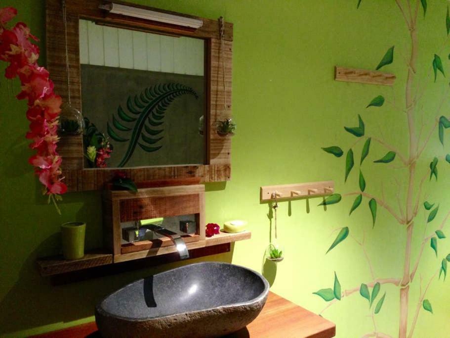 Fare Haurevaiti Moorea Paopao 外观 照片